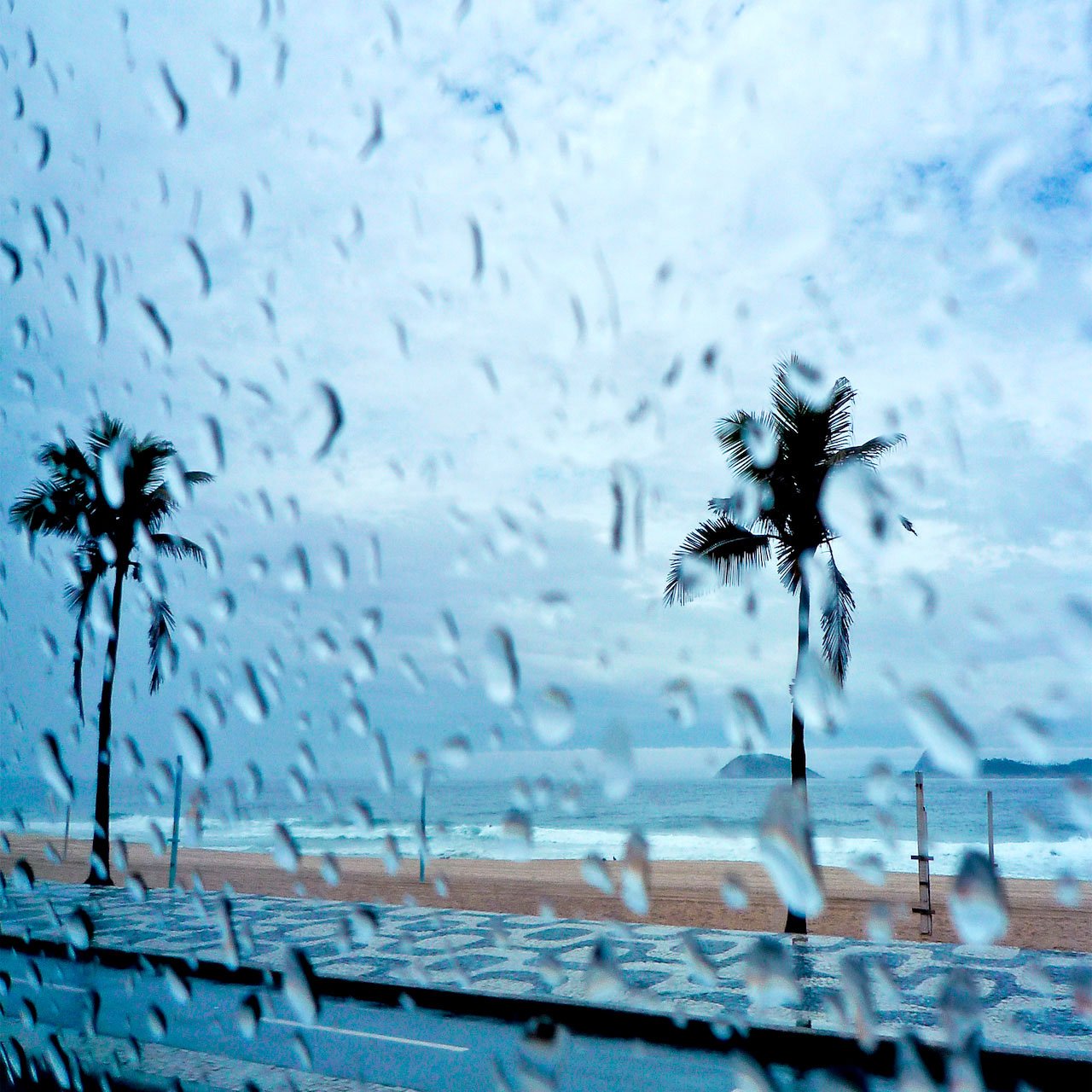 Até com chuva é...