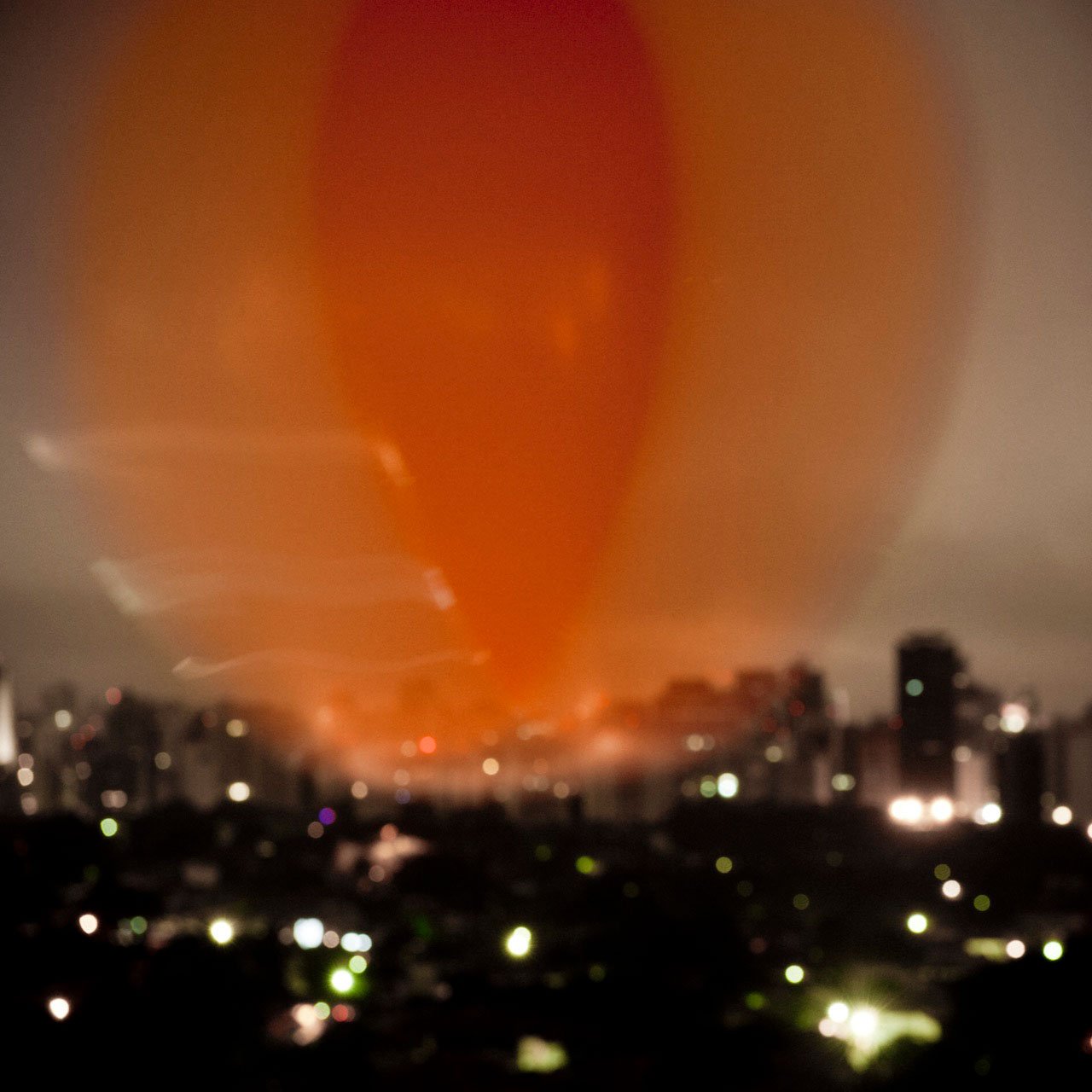 Moody Ballon 6.jpg